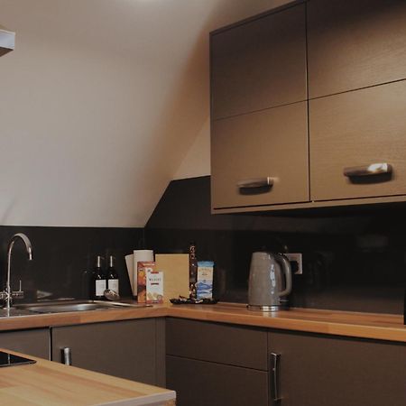 One Bedroom Apartment - Carbost - Skye エクステリア 写真