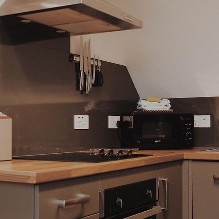 One Bedroom Apartment - Carbost - Skye エクステリア 写真